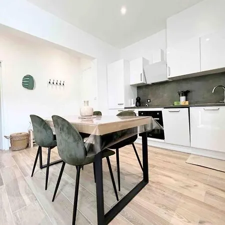 Le Bruna: 4 Prs, Clim, 10 Min Plages